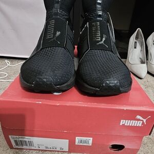 Puma Black Athletic Shoes